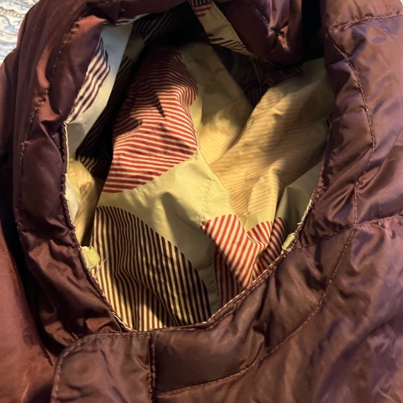 EUC Burton reversible  size Small women’s winter down jacket - Picture 6 of 16